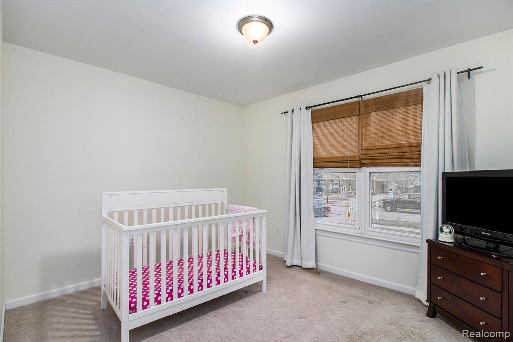 1378 Hampshire Drive, Canton, MI 48188 — Photo 18