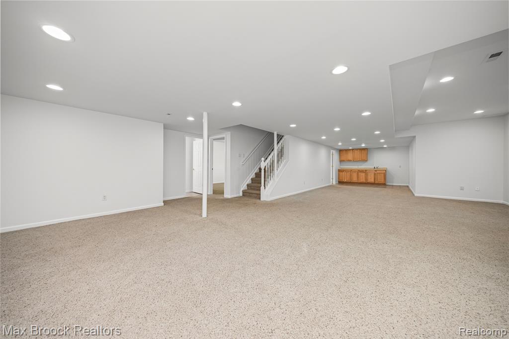6901 Reed Court, West Bloomfield, MI — Photo 52
