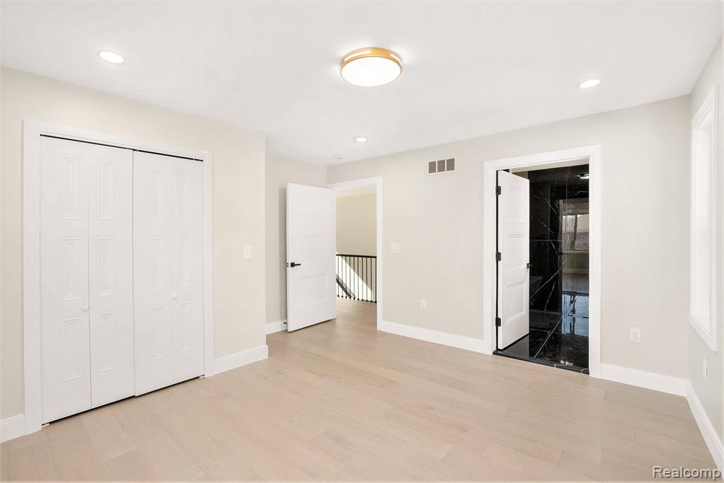 7634 Pinehurst Street, Dearborn, MI 48126 — Photo 15
