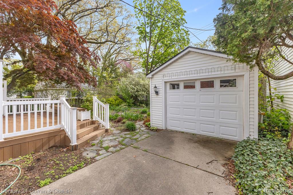 645 ELMWOOD Street, Dearborn, MI 48124 — Photo 35