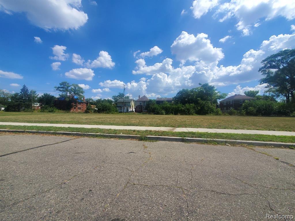 11810 OHIO Street, Detroit, MI 48204 — Photo 5