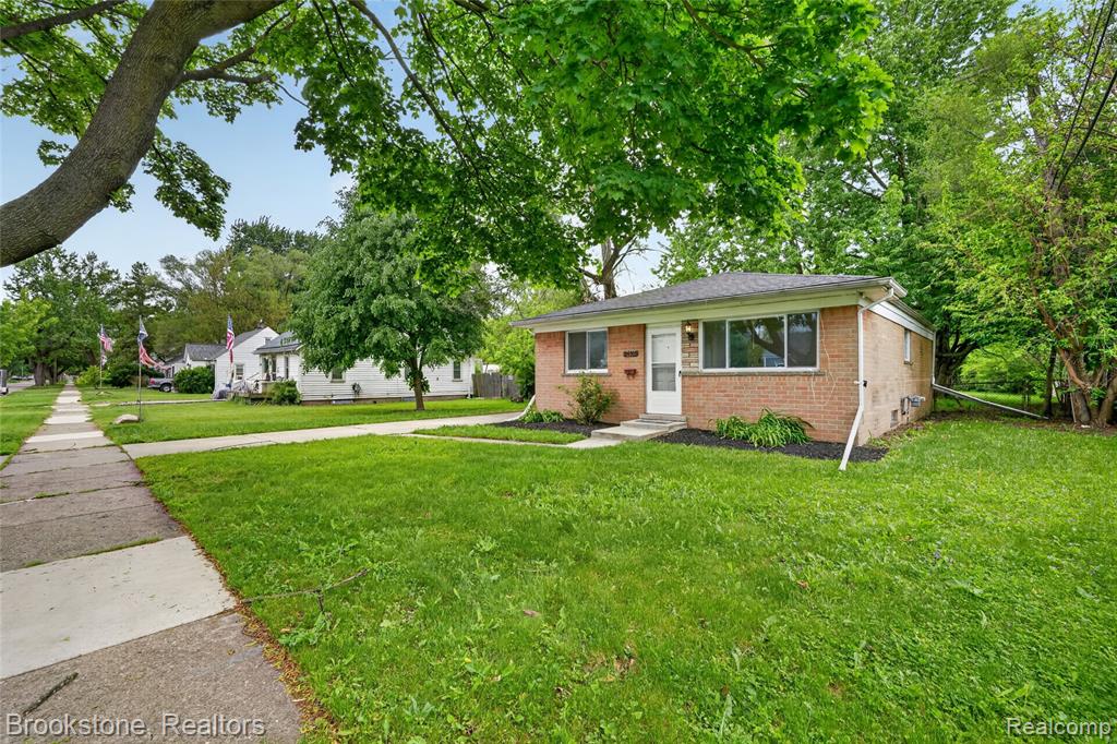 24915 Tallman Avenue, Warren, MI 48089 — Photo 3