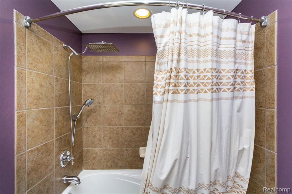 163 HAMILTON AVE Hamilton Street, Plymouth, MI 48170 — Photo 22