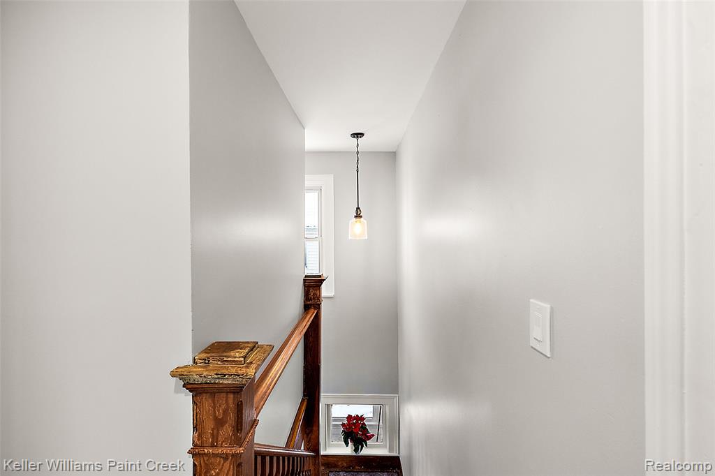 88 E Elmwood, Leonard, MI 48367 — Photo 30