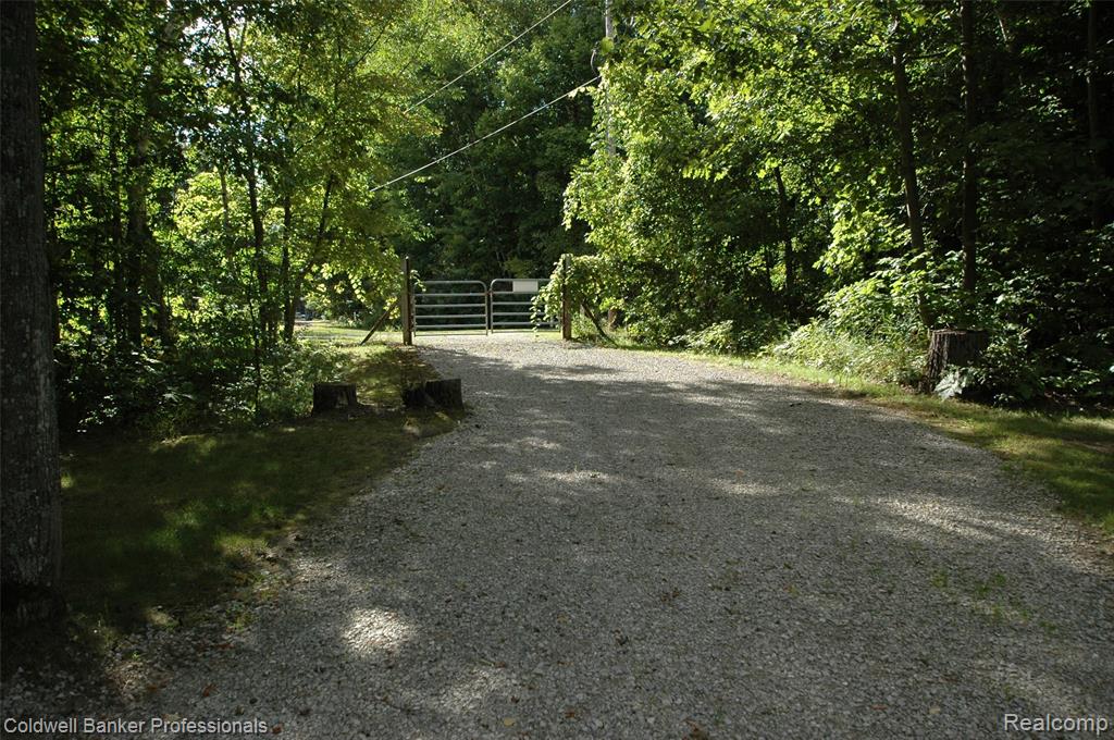 4266 River Drive NE, Gladwin, MI 48610 — Photo 19