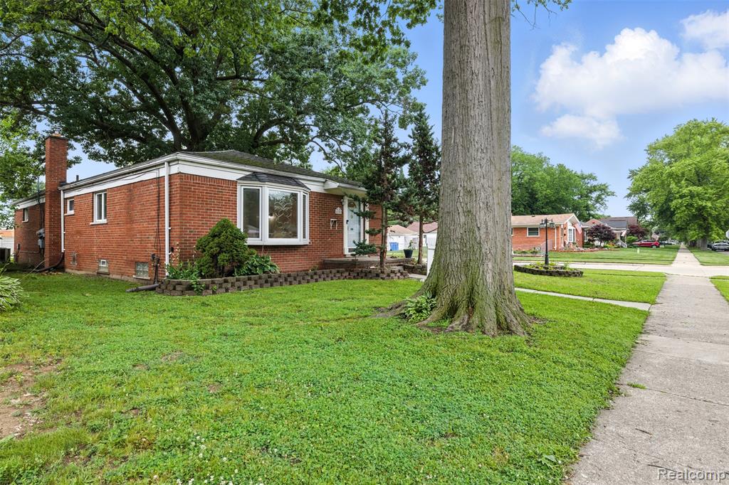 4108 Harding Street, Dearborn Heights, MI 48125 — Photo 2