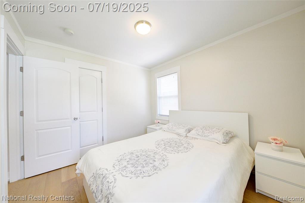 8126 Dale Street, Dearborn Heights, MI 48127 — Photo 29