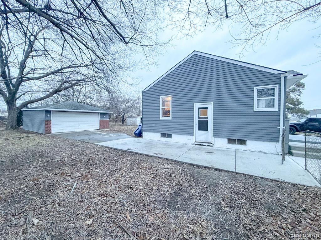 1836 Garfield Avenue, Lincoln Park, MI 48146 — Photo 6