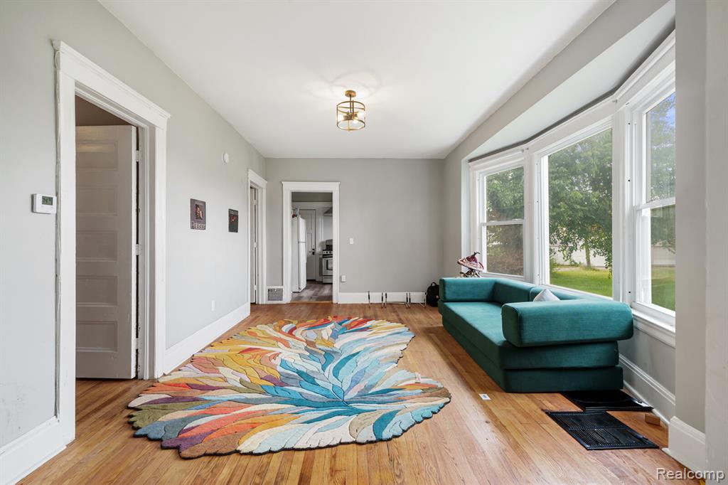 846 E Grand Boulevard, Detroit, MI 48207 — Photo 11