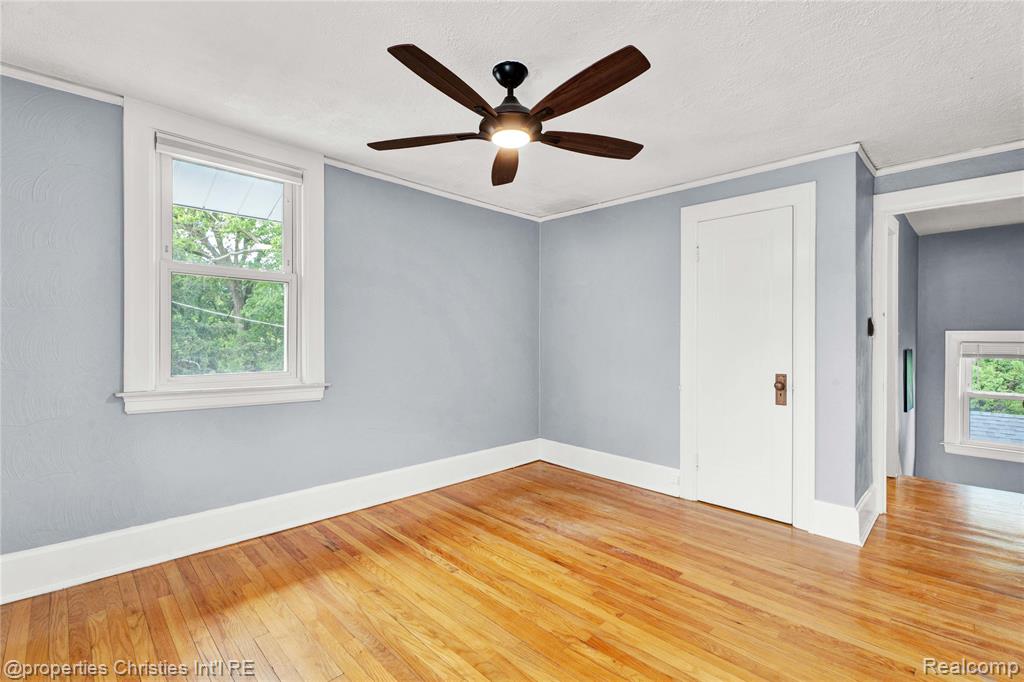 813 Catalpa Drive, Royal Oak, MI 48067 — Photo 23