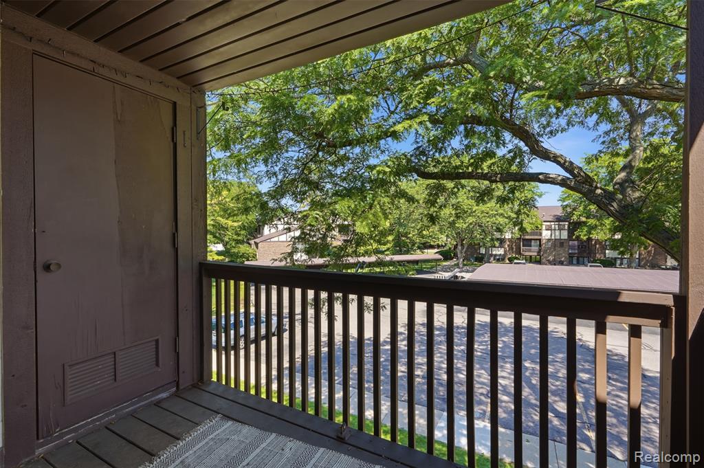 6160 Innkeepers Court, 69, East Lansing, MI 48823 — Photo 7