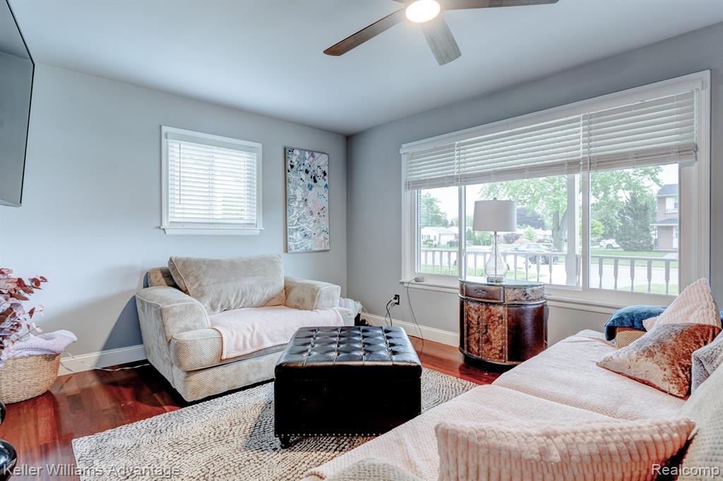 7339 N WILDWOOD Street, Westland, MI — Photo 4