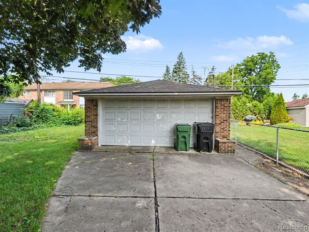 6350 Robinson Avenue, Allen Park, MI 48101 — Photo 13