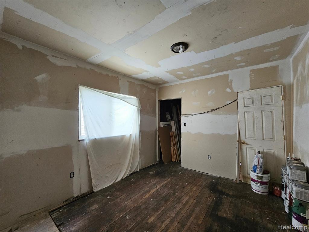 8379 WHITTAKER Street, Detroit, MI 48209 — Photo 18