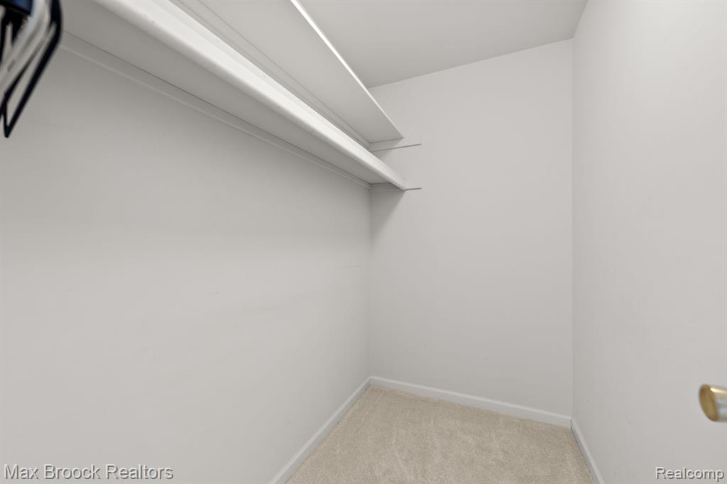 7364 SHERWOOD CREEK, 21, West Bloomfield, MI — Photo 23