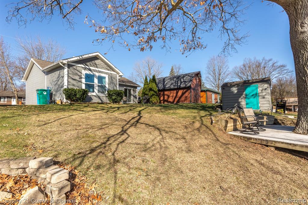 6084 BROCKWAY Street, Commerce Twp, MI 48382 — Photo 36
