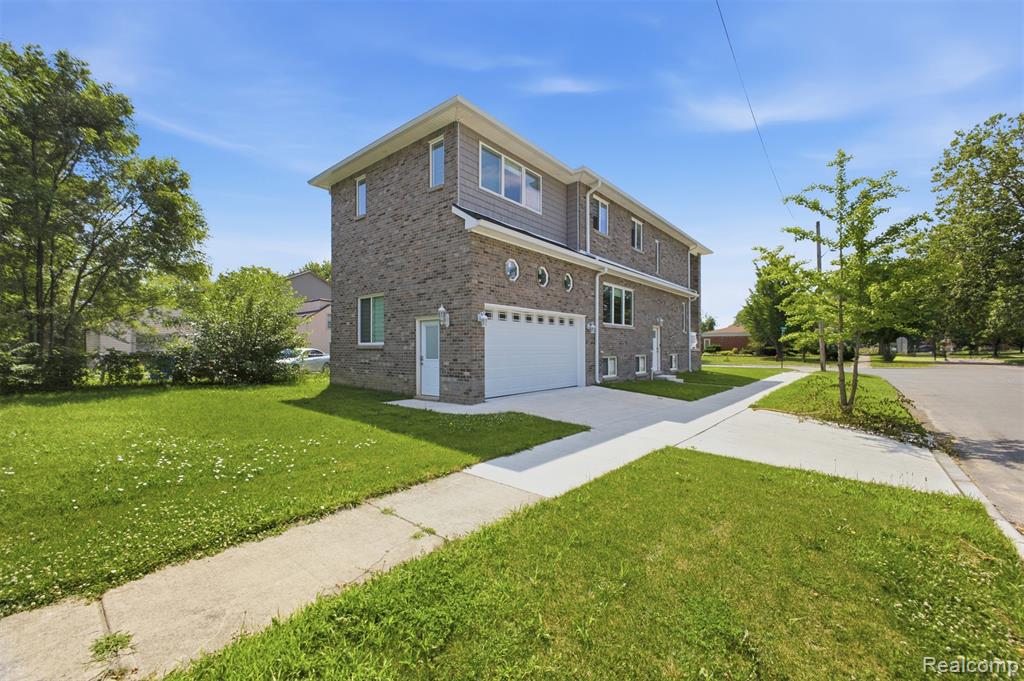 26172 Hass Street, Dearborn Heights, MI 48127 — Photo 43