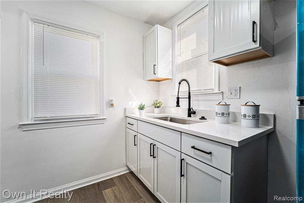 7336 Rockdale, Detroit, MI 48239 — Photo 12
