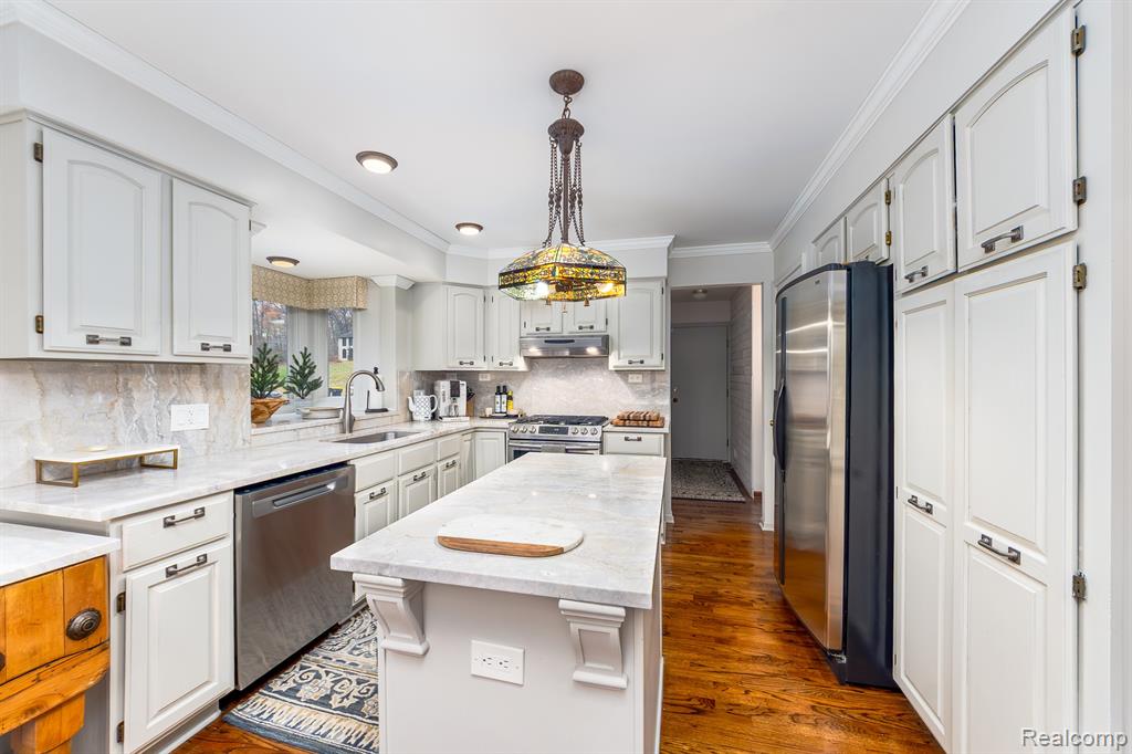 2321 Pine Hollow, Brighton, MI 48114 — Photo 13