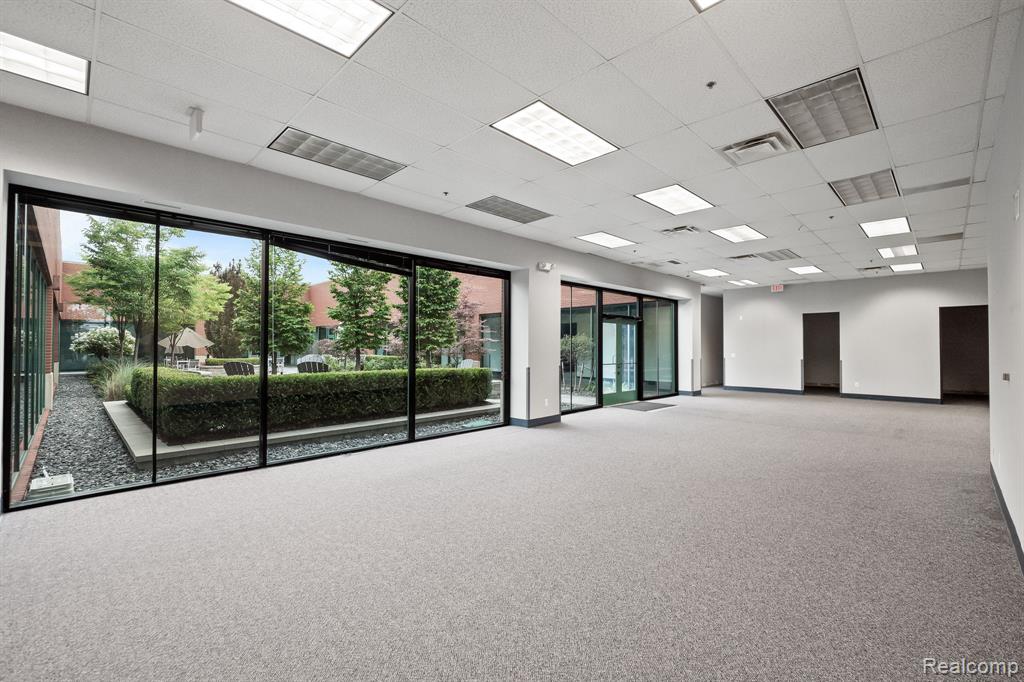 1155 Brewery Park Blvd, Detroit, MI 48207 — Photo 37
