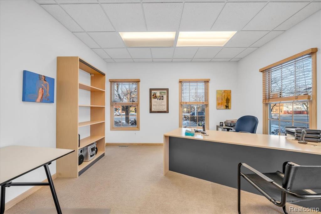 907 W 14 Mile Road, Clawson, MI — Photo 11