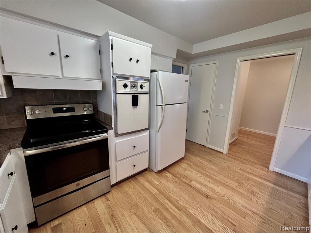 6901 WOODBANK Drive, Bloomfield Hills, MI — Photo 12
