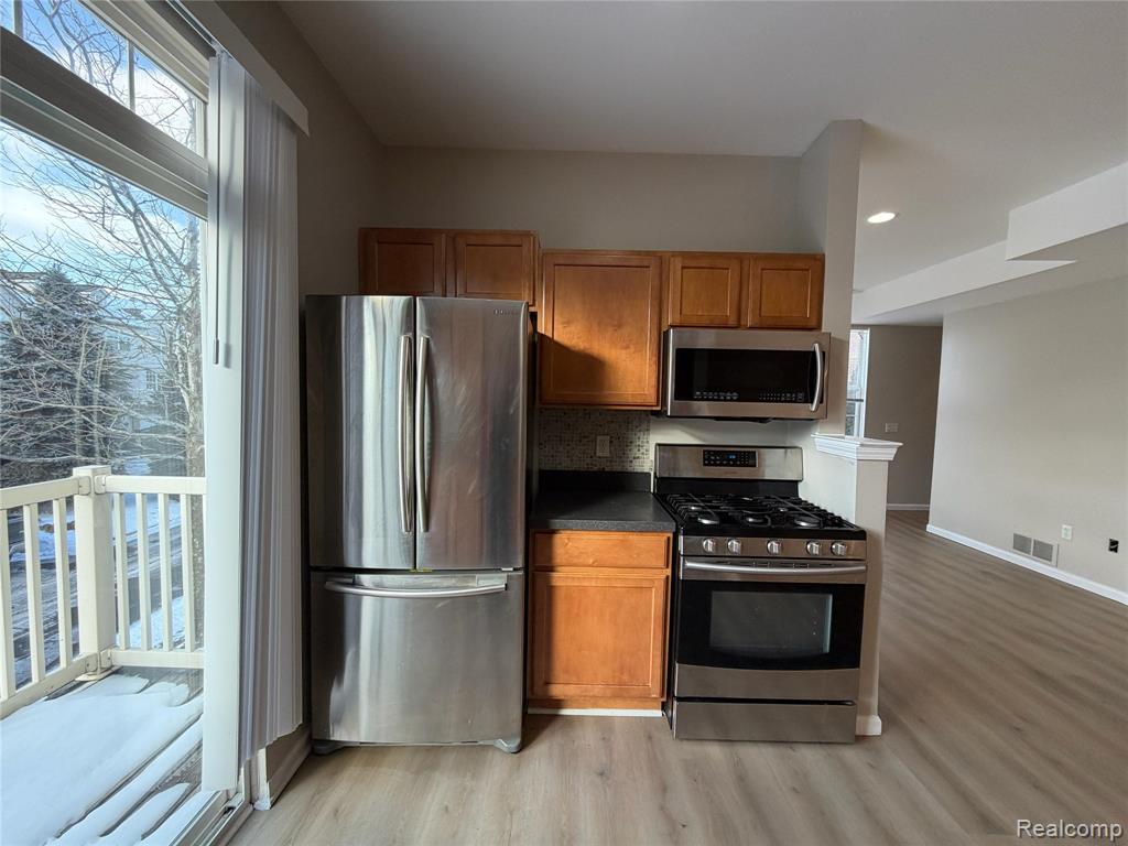575 Summerfield Drive, Westland, MI — Photo 9