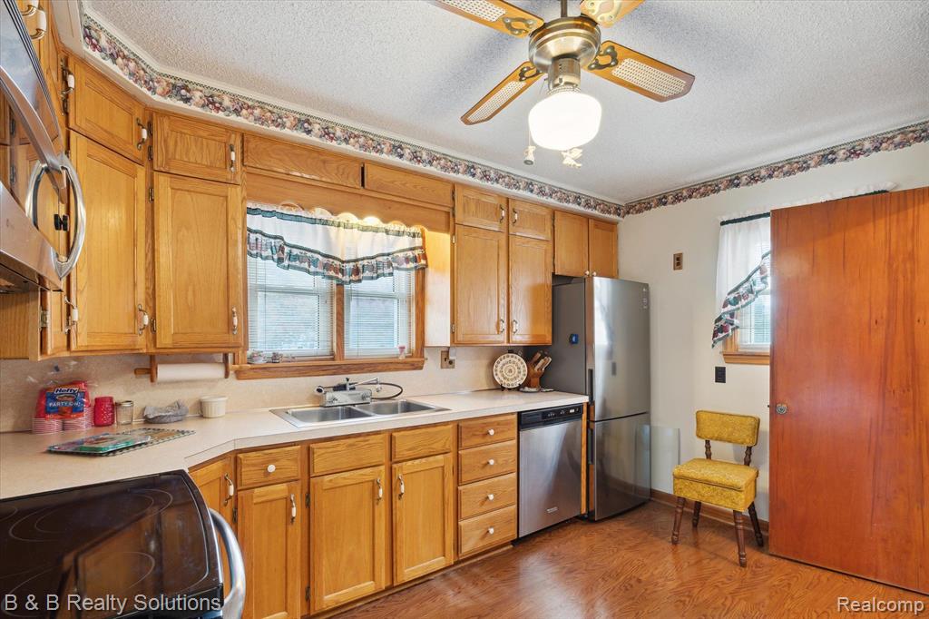 4360 HURON Street, North Branch, MI 48461 — Photo 11