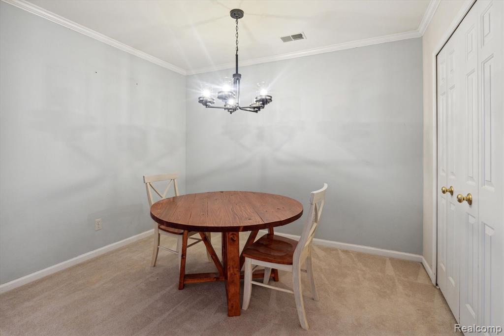 2694 S Knightsbridge Circle, Ann Arbor, MI 48105 — Photo 10