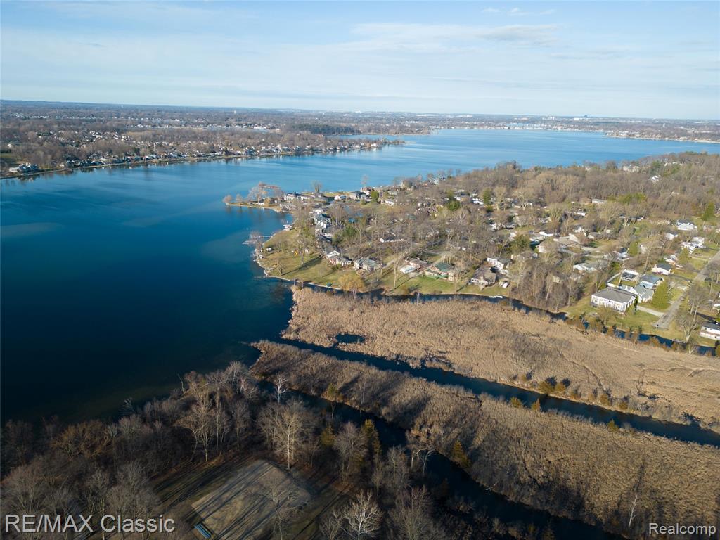 5155 Daron Lane, West Bloomfield, MI 48324 — Photo 40