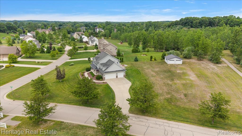 5222 Coulter Lake Boulevard, Clarkston, MI 48348 — Photo 38