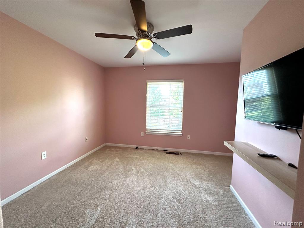 41827 Yeats Drive, Novi, MI — Photo 19