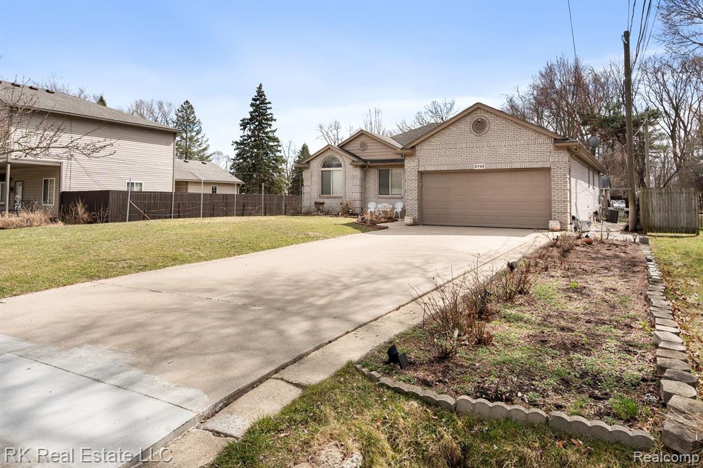 8948 RHODE Drive, Shelby Twp, MI 48317 — Photo 55