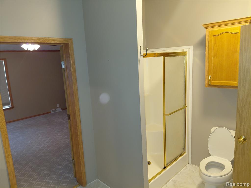 4740 Spring Creek Drive, Howell, MI 48843 — Photo 9