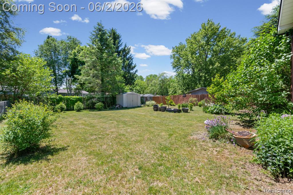 315 Airport Drive, Holly, MI 48442 — Photo 23