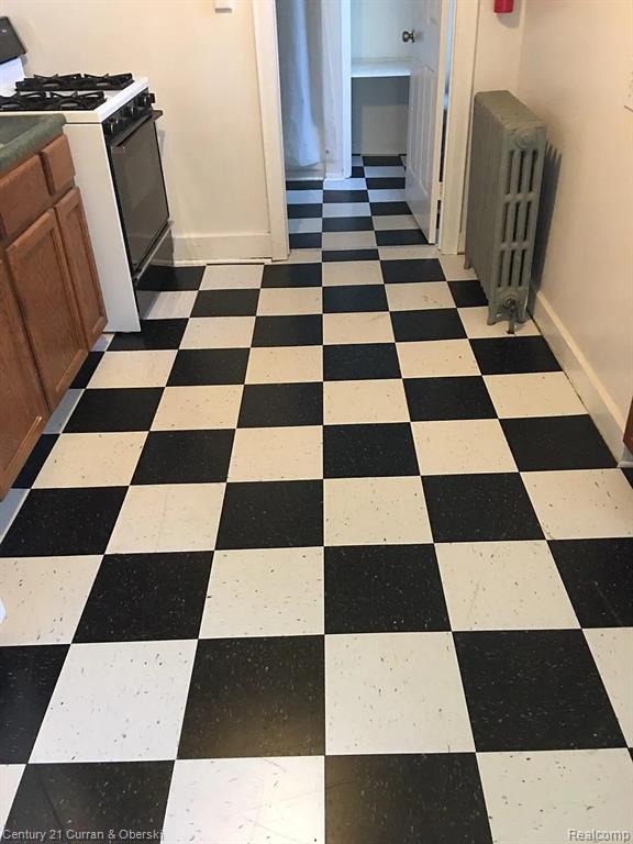 767 Riverbank #4 Street, Wyandotte, MI 48192 — Photo 12