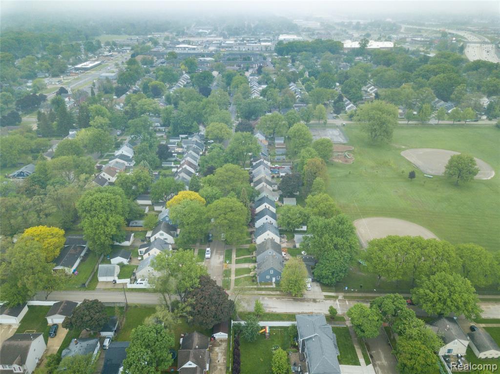 606 N Dorchester Avenue, Royal Oak, MI 48067 — Photo 39