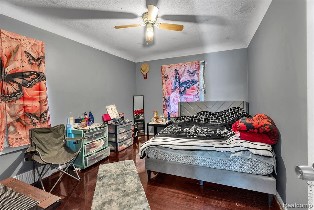 7425 PARKWOOD Street, Detroit, MI 48210 — Photo 21