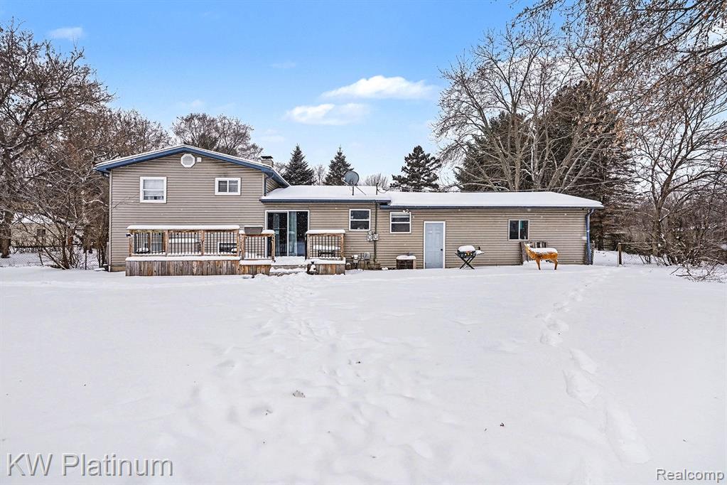 5452 Columbia Court, Lapeer, MI 48446 — Photo 16