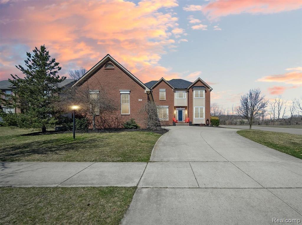 707 BAY POINTE Drive, Oxford, MI 48371 — Photo 4
