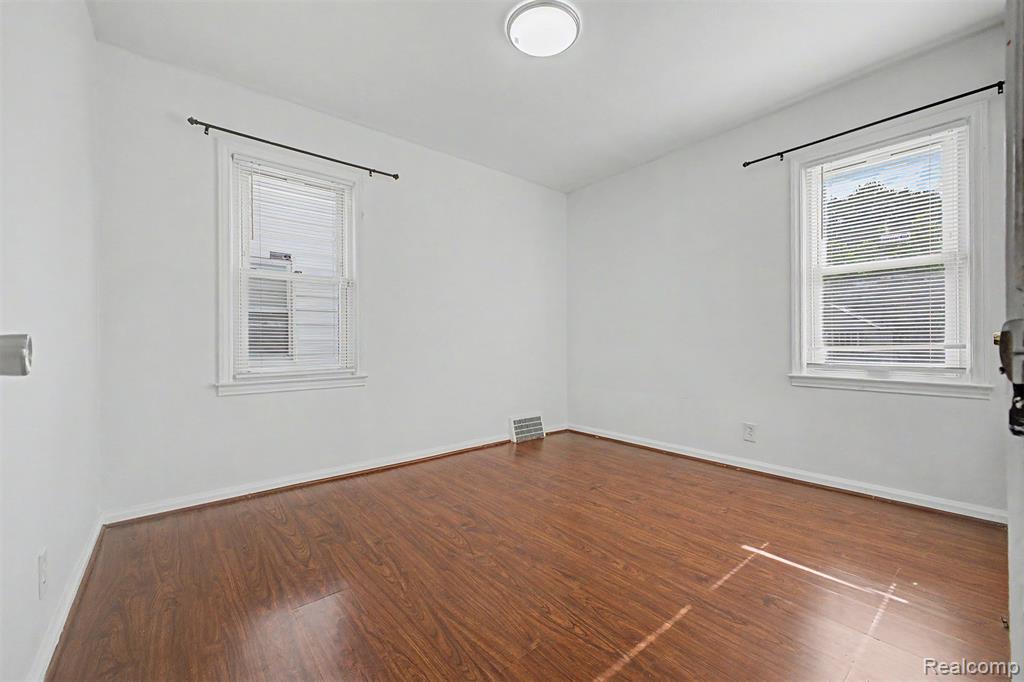 4645 Rosalie Street, Dearborn, MI 48126 — Photo 19