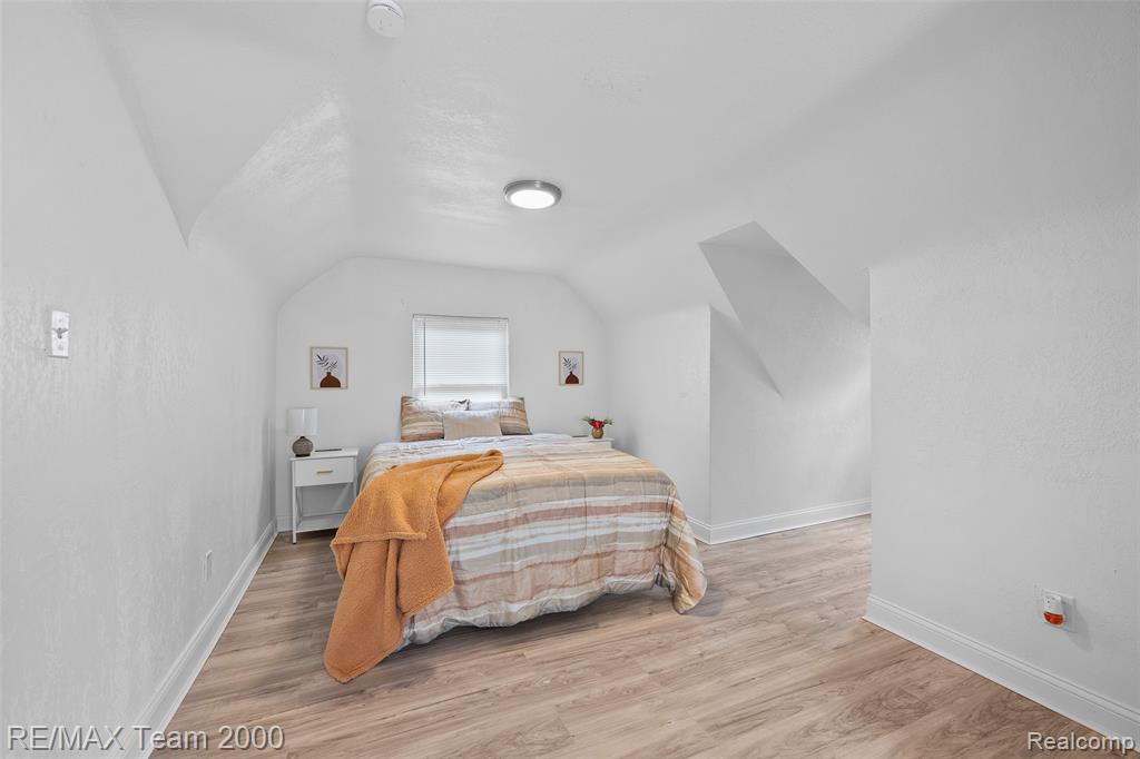5935 Devonshire Road, Dearborn, MI 48224 — Photo 24