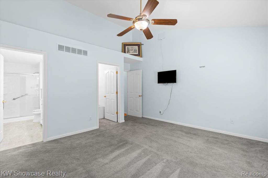 8052 Springdale Drive, White Lake, MI — Photo 18