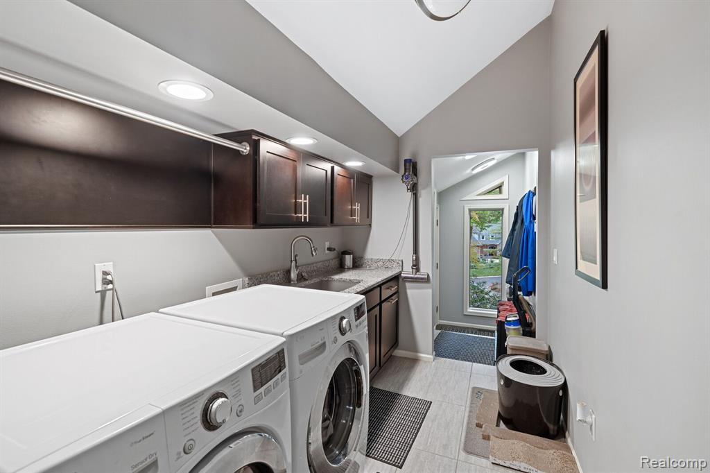 6653 COLLEGE Park, Clarkston, MI — Photo 48