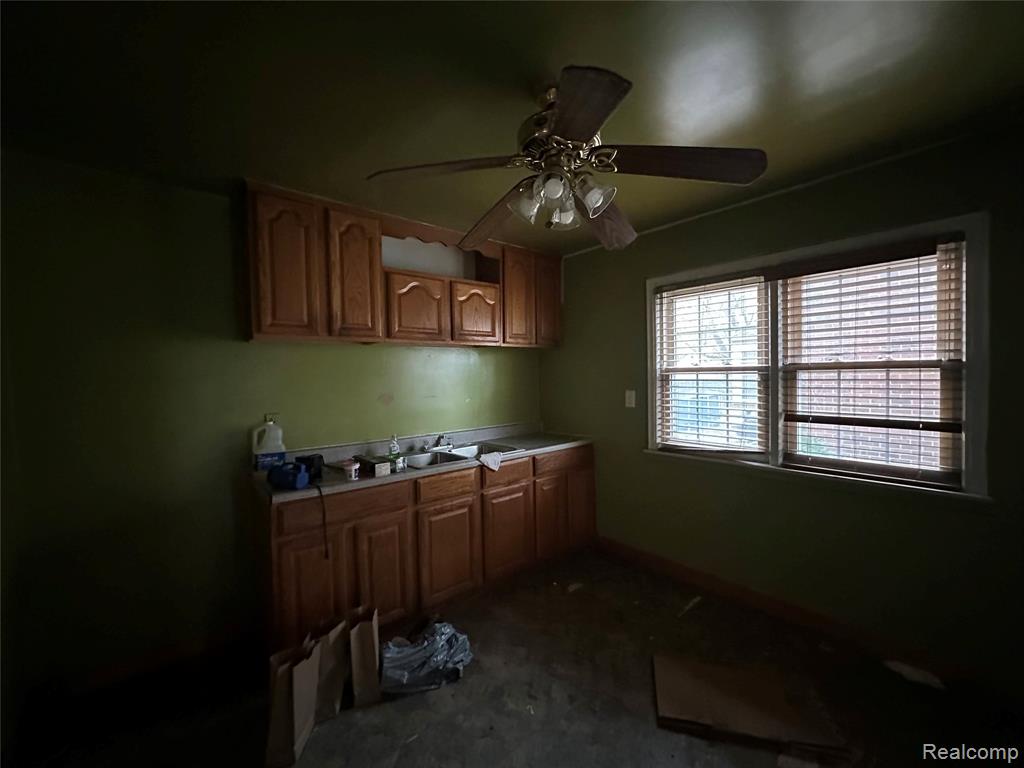 12016 Nashville Street, Detroit, MI 48205 — Photo 13