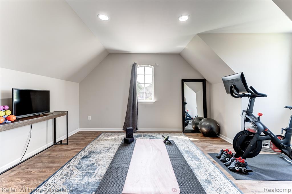124 Shannon Partin Boulevard, South Lyon, MI 48178 — Photo 40