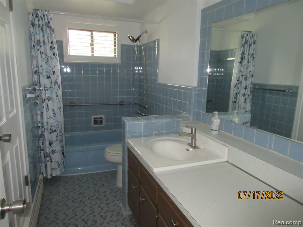 29497 GERALDINE Drive, Warren, MI 48093 — Photo 25