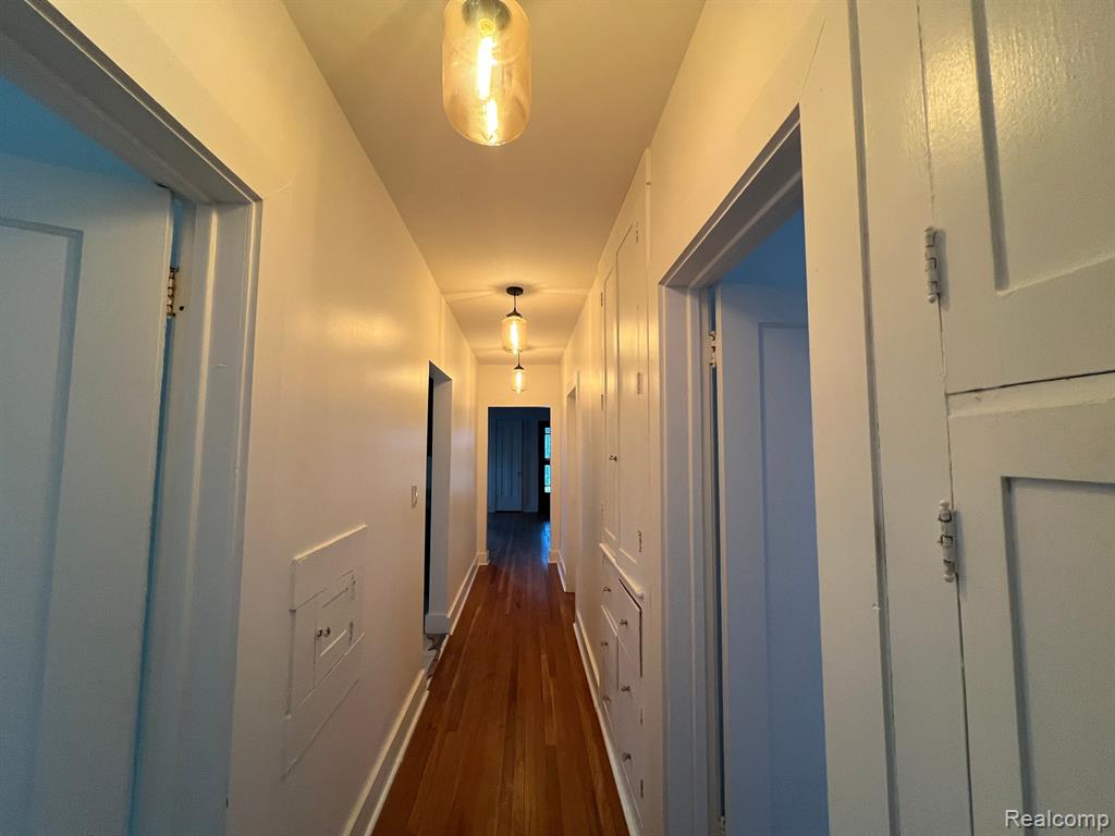239 EASON Street, Highland Park, MI 48203 — Photo 2