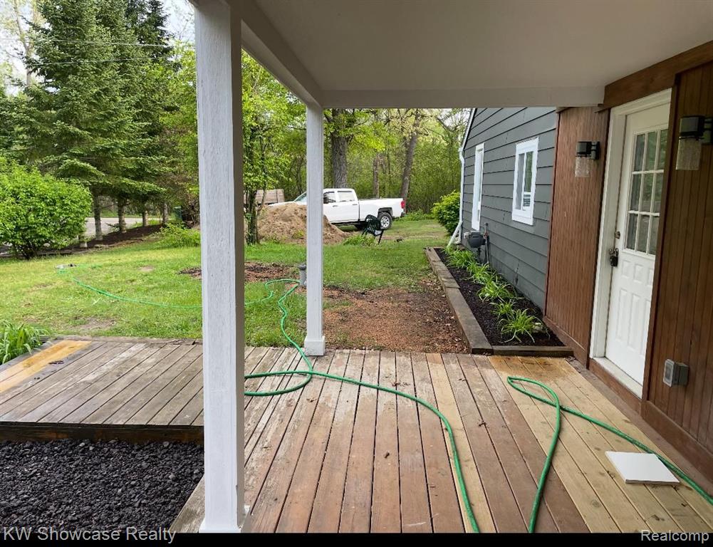 9884 CEDAR ISLAND Road, White Lake, MI — Photo 11