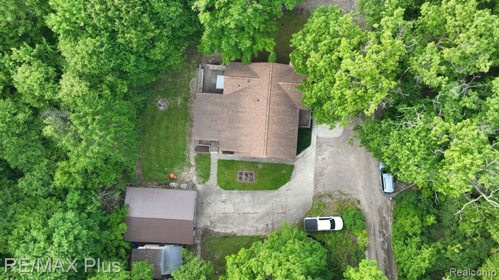 2047 Hickory Drive, Lapeer, MI 48446 — Photo 54